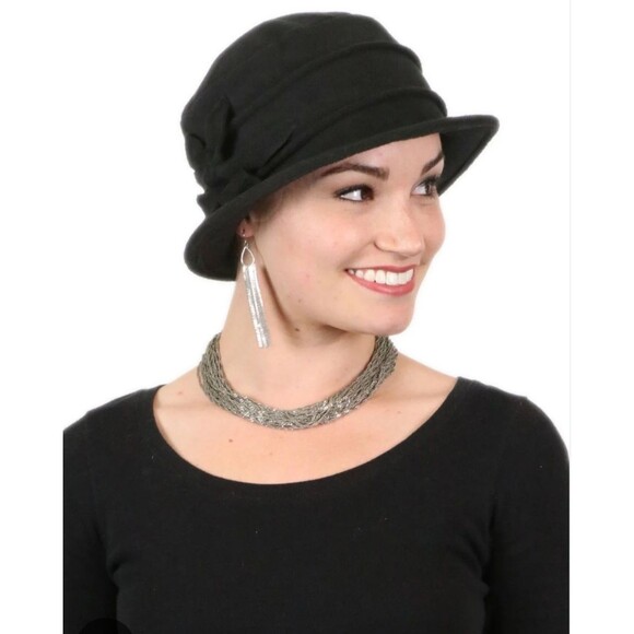 Hats Scarves & More  Black Fleece Cloche Hat Chemo Handmade in Indonesia - Picture 1 of 7